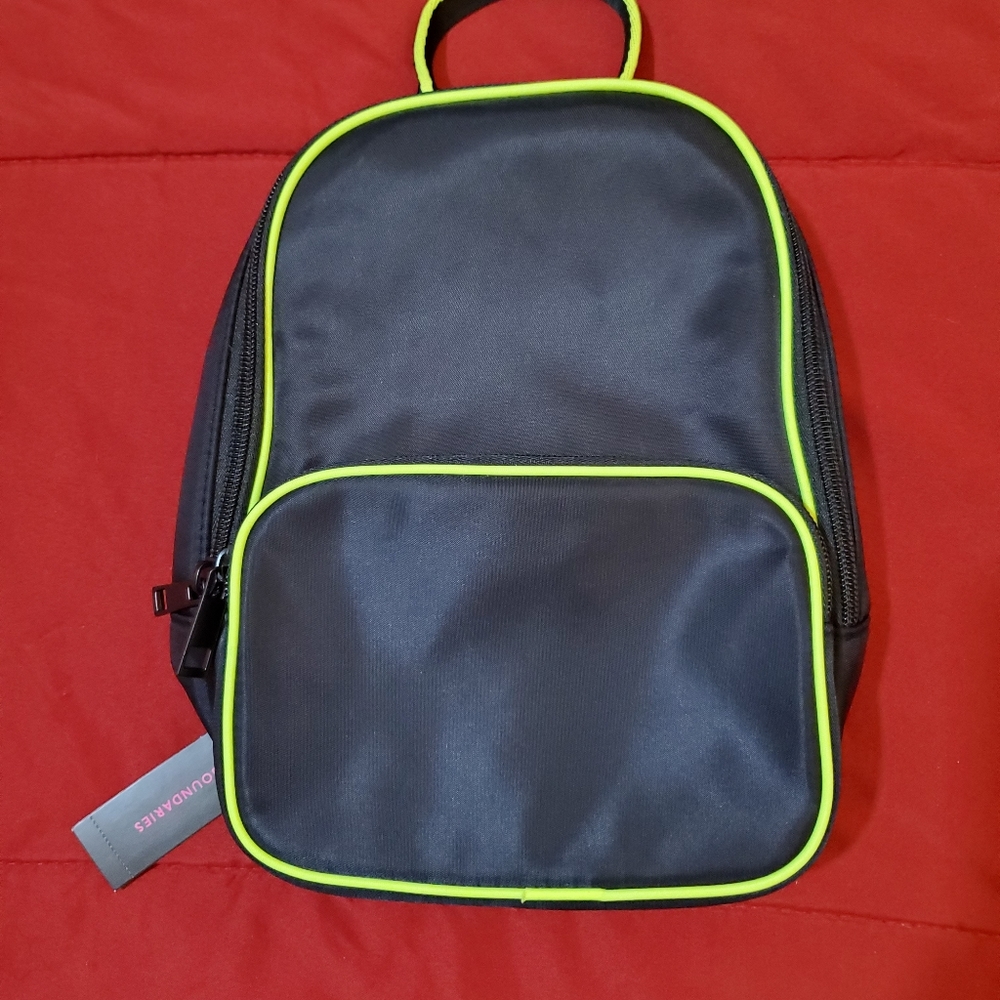 ๐๐BNWT!!! Mini Backpack - Picture 2 of 7